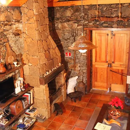 La Maleza Country house *