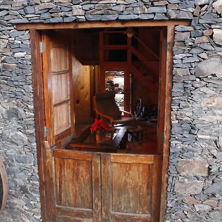 La Maleza Country house *